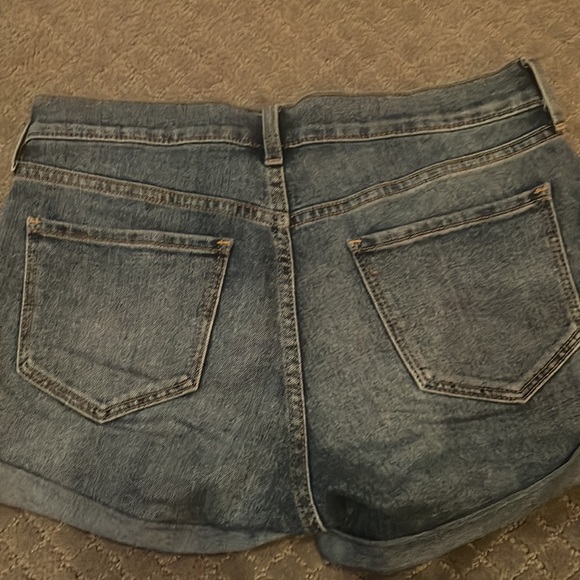 Old Navy denim shirt size 4 - Picture 2 of 3